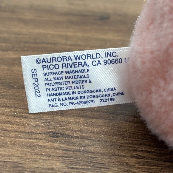 PALM PALS Mellow PEACH Aurora 2022 Fruit Bean Bag Plush  Stuffed Animal - Picture 9 of 9